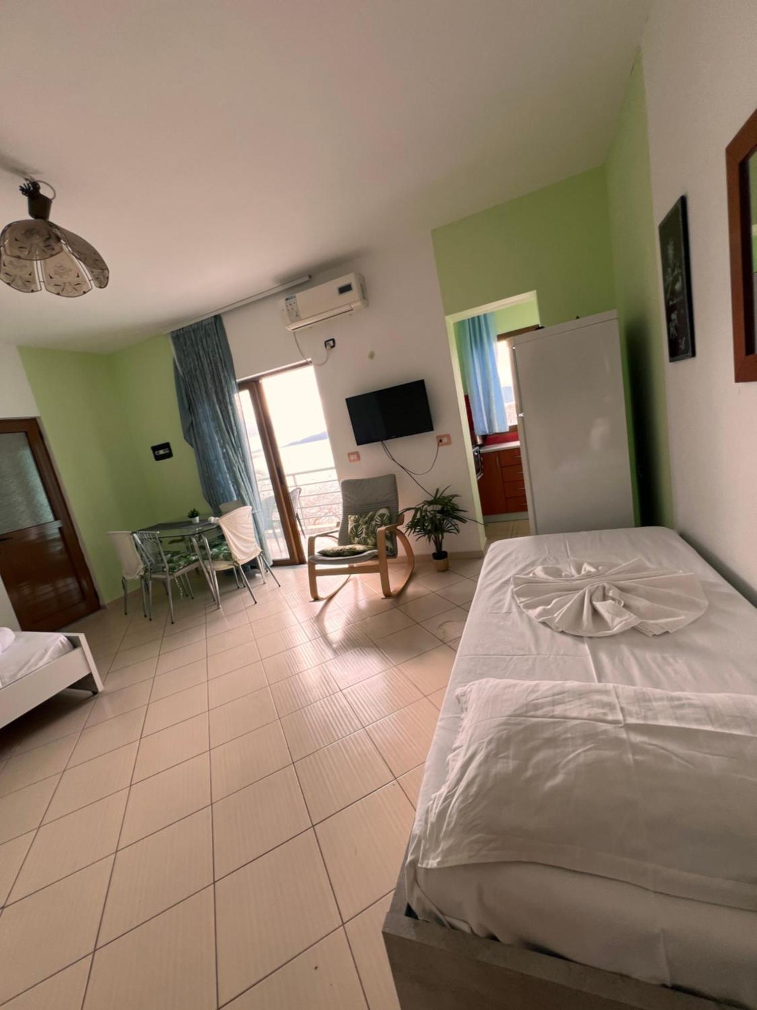Majki Beach Apartments Sarandë Exterior foto